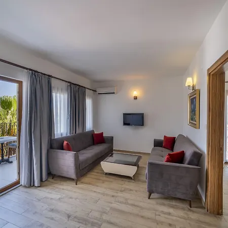 Queen Boutique Hotel 2*