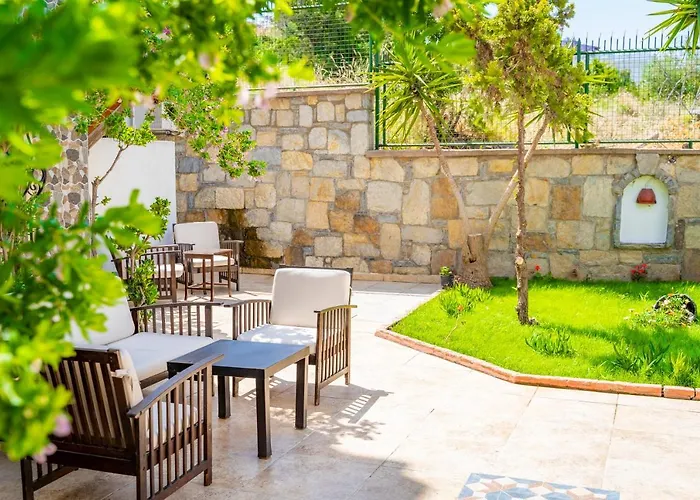 Queen Boutique Hotel