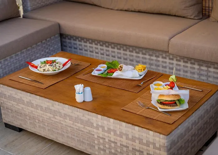 Hotel Queen Boutique 2*