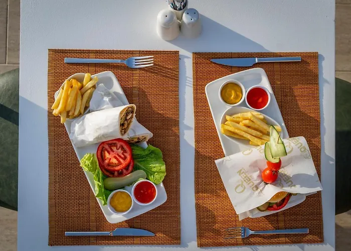 Queen Boutique Bitez