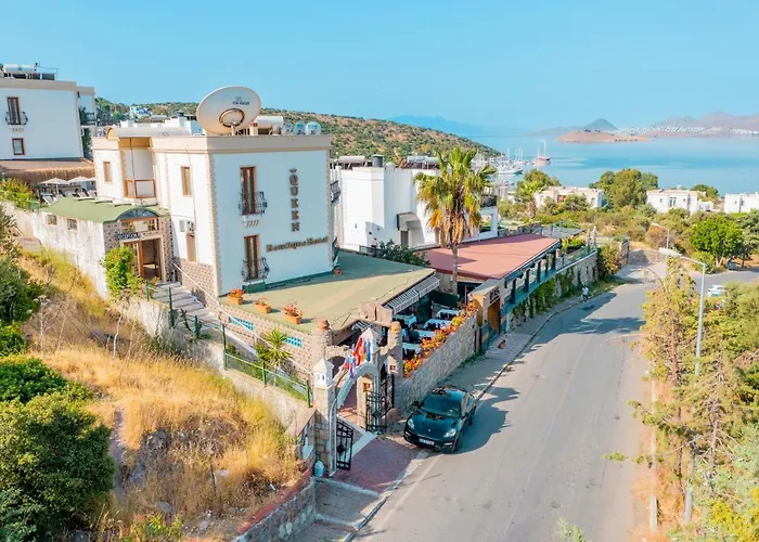 Hotel Queen Boutique 2*