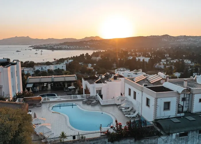 Queen Boutique Hotel 2*