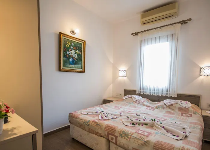 Hotel Queen Boutique 2*