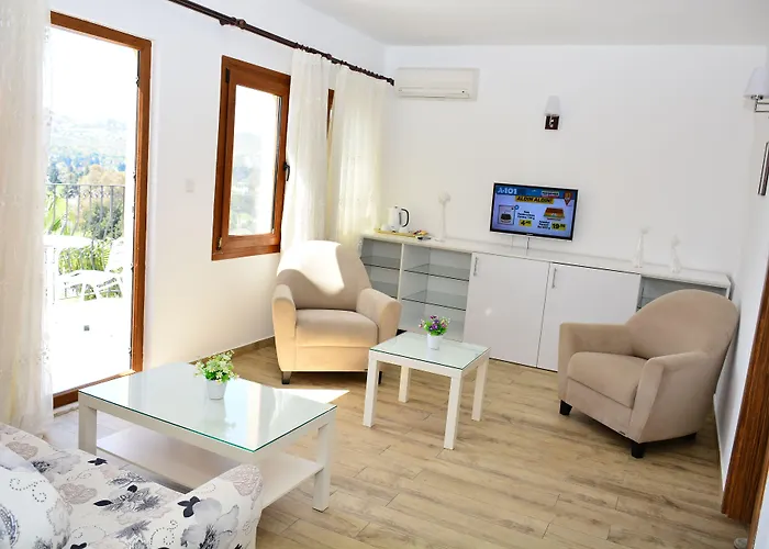 Queen Boutique Hotel Bitez