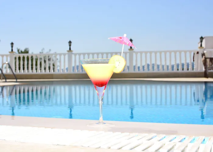 Queen Boutique Bitez