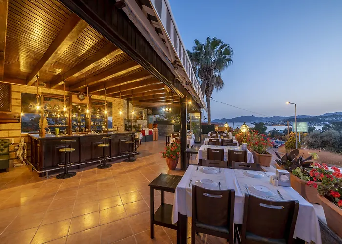 Hotel Queen Boutique 2*