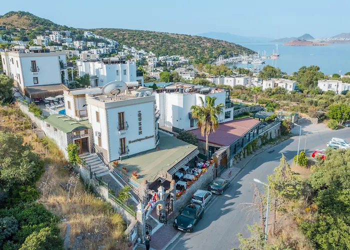 Queen Boutique Hotel 2*