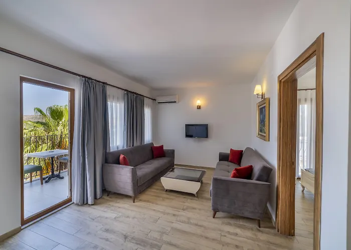 Queen Boutique Hotel 2*