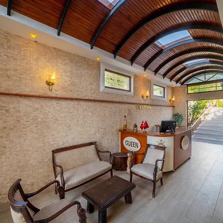 Hotel Queen Boutique