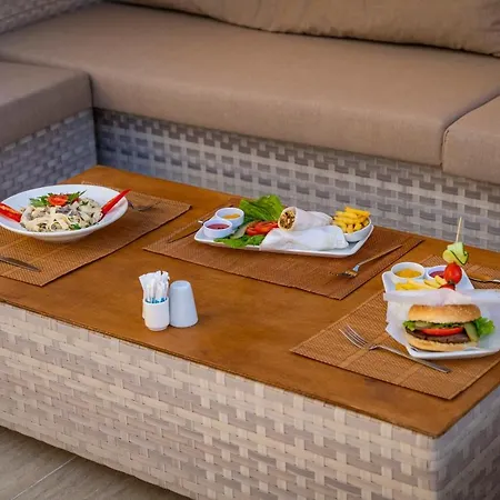 Hotel Queen Boutique 2*