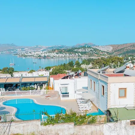 Queen Boutique Hotel