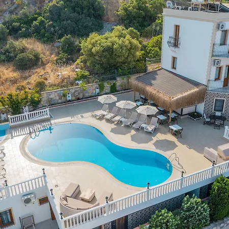 Queen Boutique Hotel